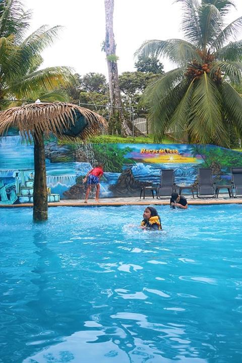 Castillo Inspiracion Hostel Bocas del Toro Exterior foto